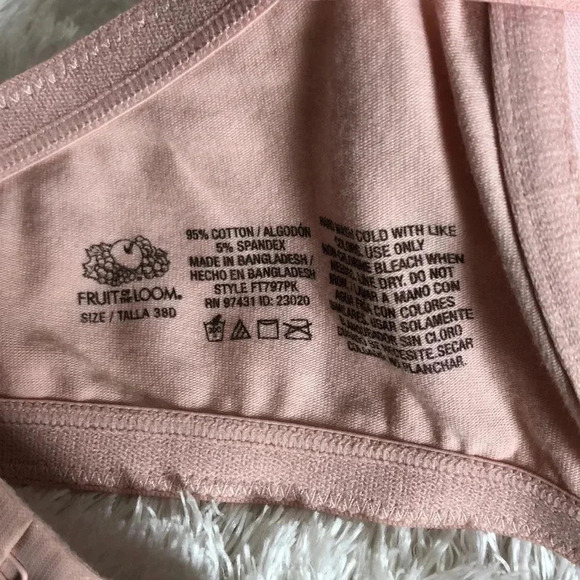 🌸NEW🌸 FRUIT OF THE LOOM T-Shirt Bra. - Picture 3 of 4